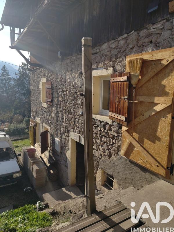 Maison - 60 m² - 3 pièces