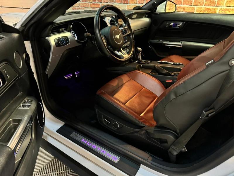 Ford Mustang 2.3 EcoBoost 317cv