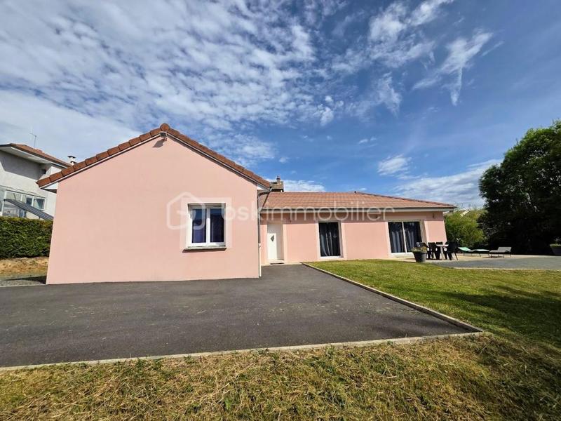 Villa - 140 m² - 6 pièces