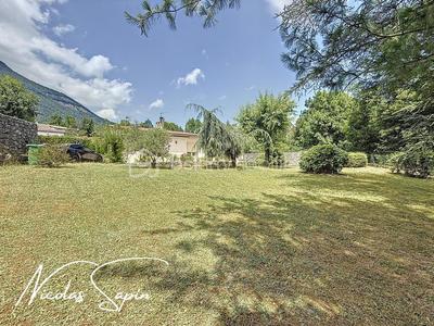 Maison - 91 m² - 5 pièces