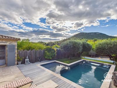 Villa - 130 m² - 5 pièces