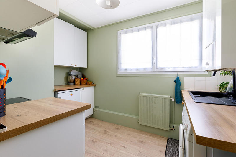 Appartement - 83 m² - 4 pièces