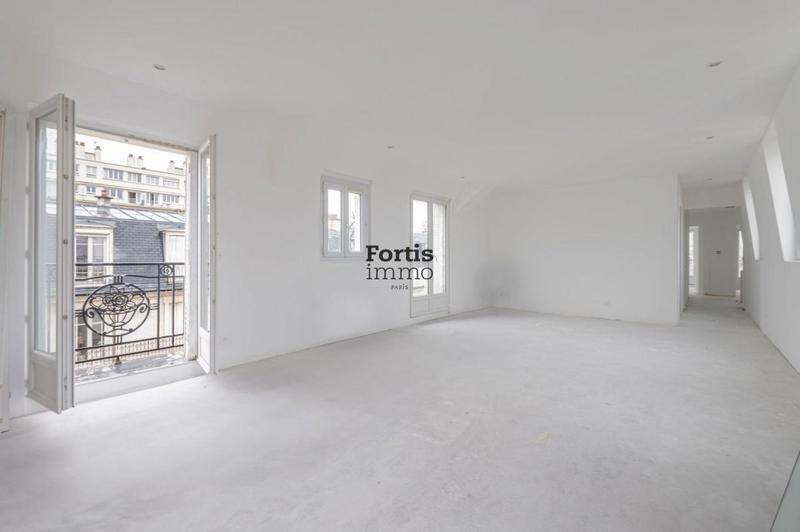 Appartement - 105 m² - 4 pièces