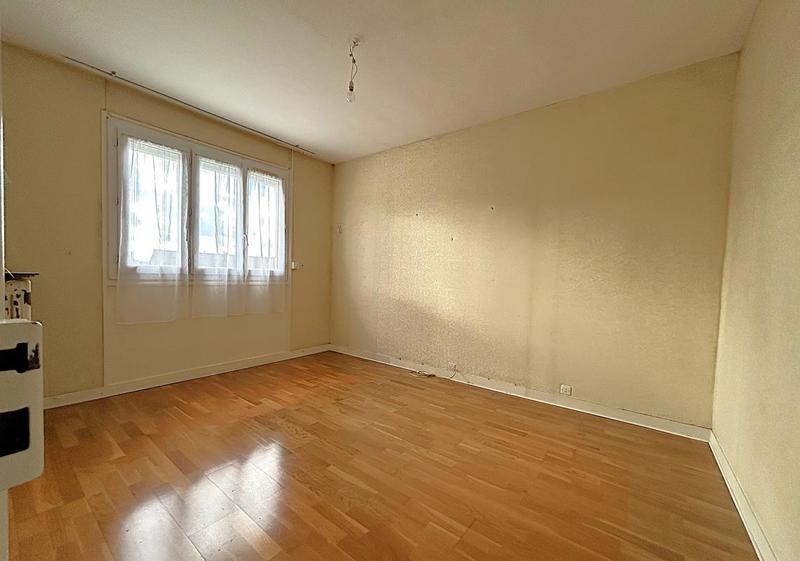 Maison - 77 m² - 4 pièces