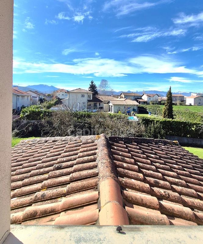 Maison - 200 m² - 6 pièces