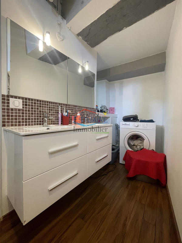 Maison - 102 m² - 4 pièces