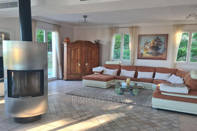 Villa - 162 m² - 6 pièces