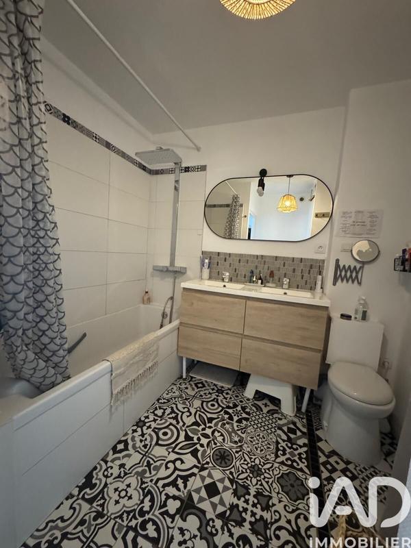 Maison - 181 m² - 8 pièces