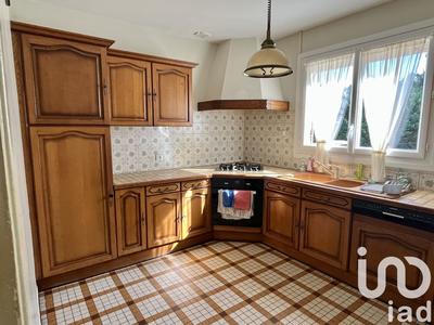 Maison - 92 m² - 4 pièces