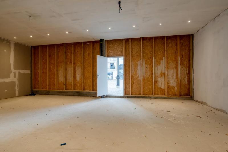 Local commercial - 99 m²