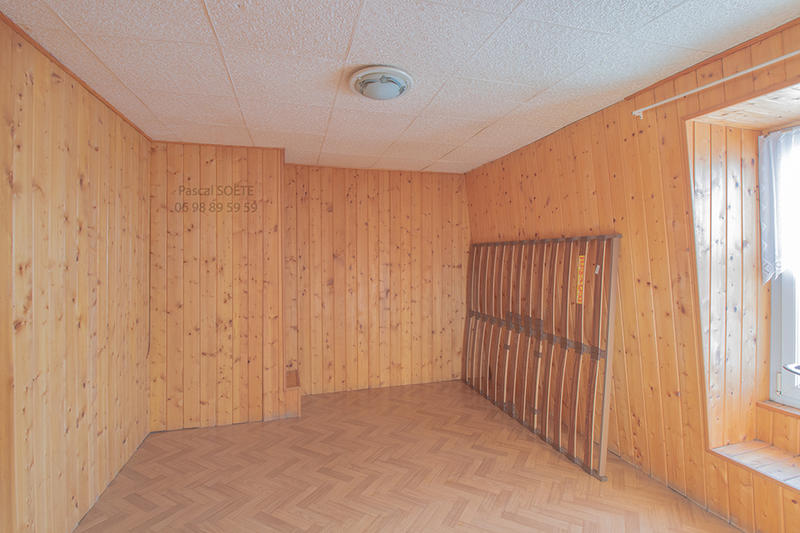 Maison - 300 m² - 11 pièces