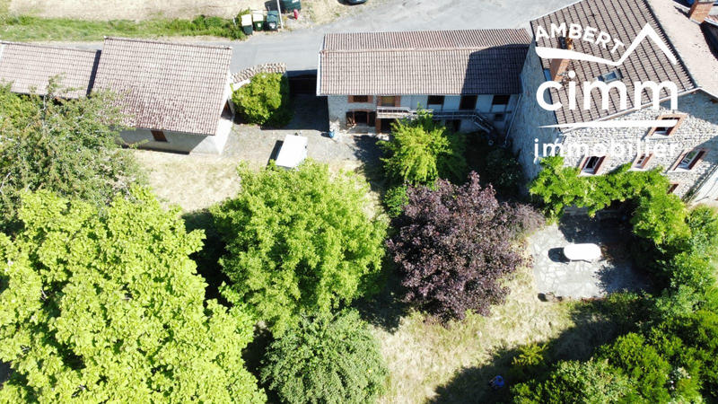 Maison - 113 m² - 9 pièces