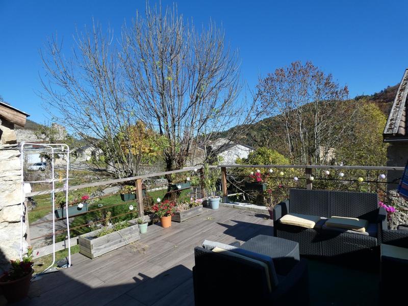 Maison - 200 m² - 8 pièces