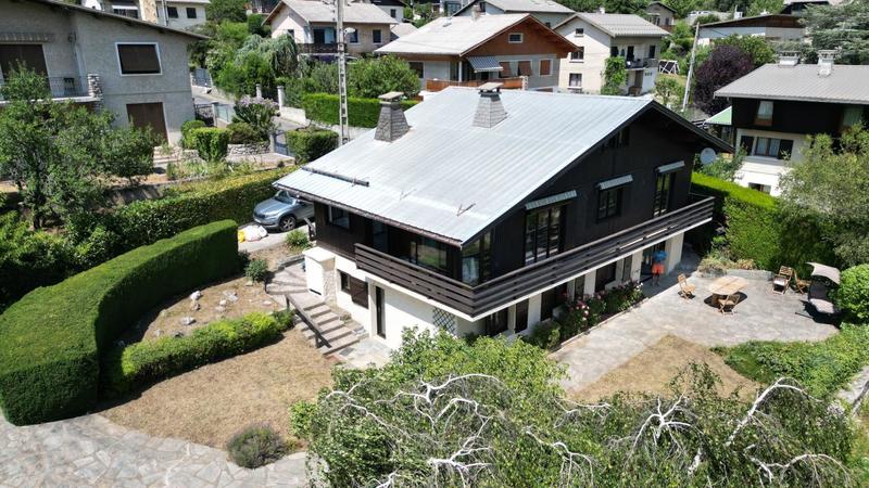 Maison - 196 m² - 6 pièces