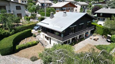 Maison - 196 m² - 6 pièces