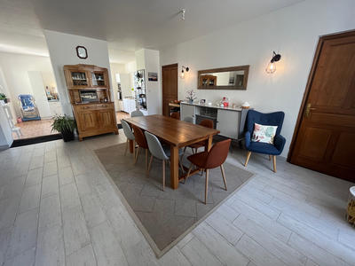 Maison - 130 m² - 6 pièces