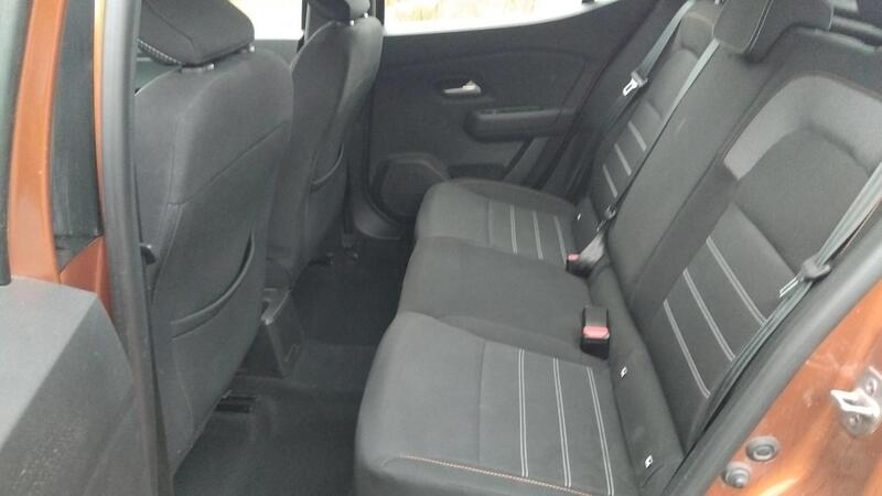 Dacia Sandero III 1.0 TCe 90 Stepway Confort