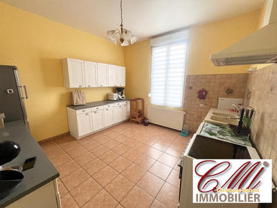 Maison - 110 m² - 5 pièces