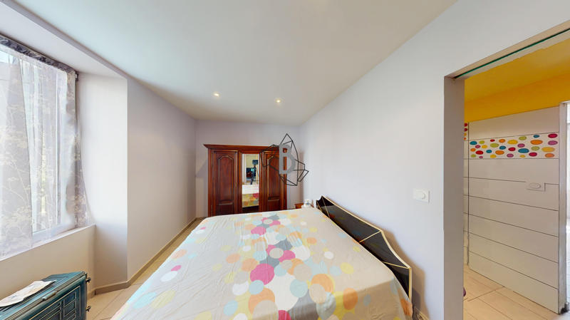 Maison - 90 m² - 3 pièces