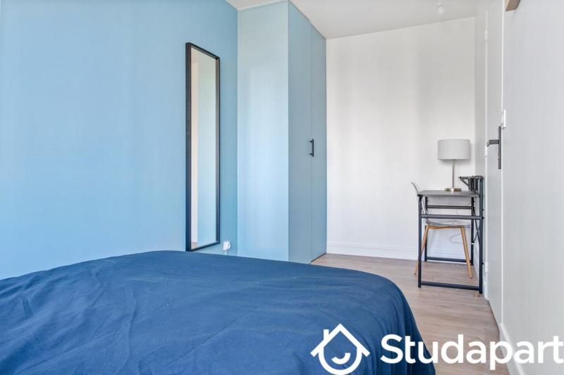 Chambre - 10 m² - 1 pièce