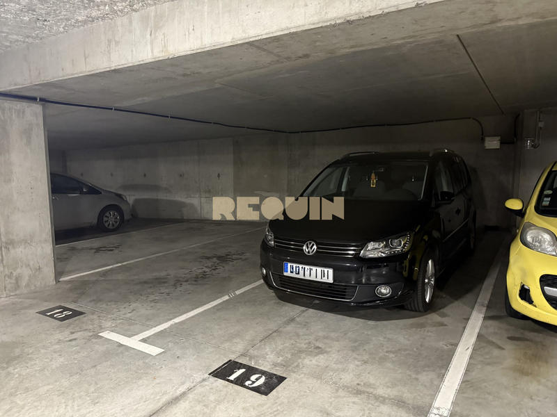 Parking / Garage - 5 m²