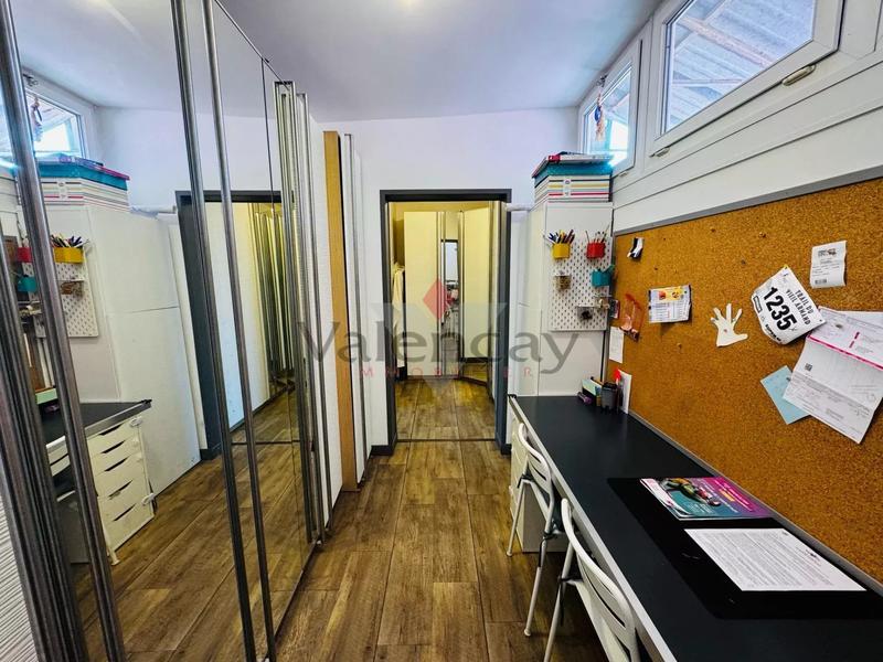 Maison jumelée - 101 m² - 5 pièces