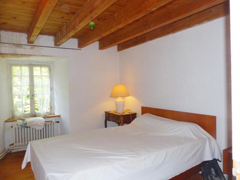 Maison - 220 m² - 8 pièces