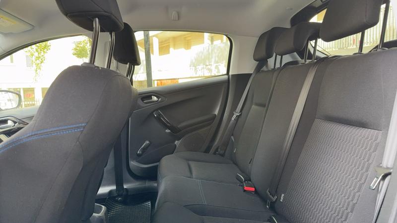 Peugeot 208 I 1.2 Puretech 83 Allure