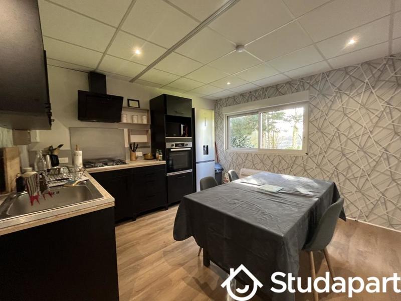 Chambre - 14 m² - 1 pièce