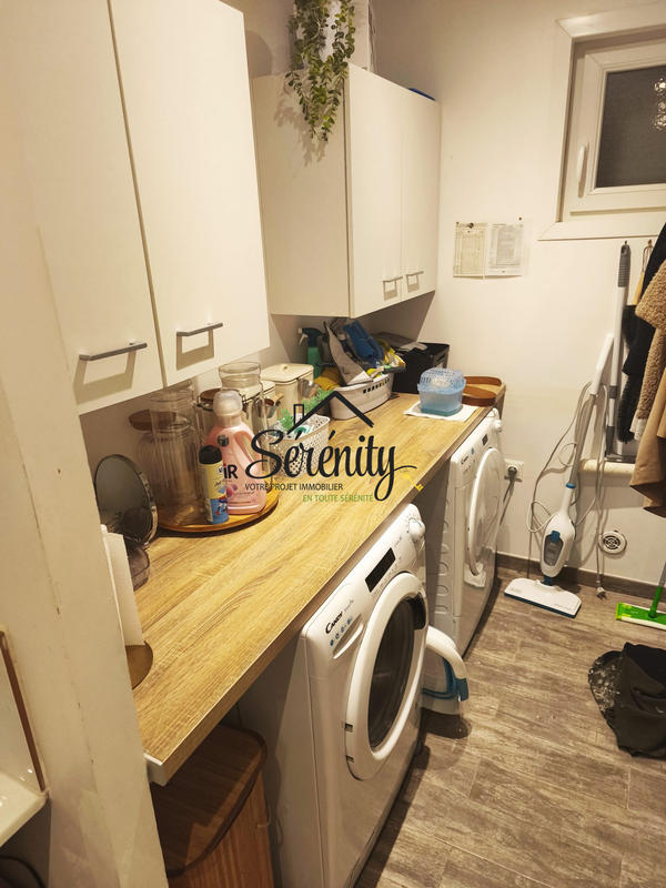 Maison - 121 m² - 7 pièces