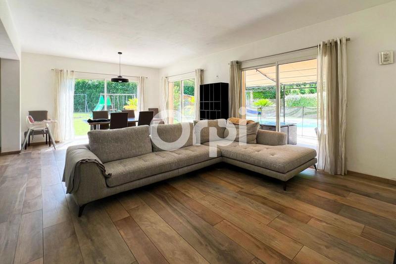 Villa - 140 m² - 5 pièces