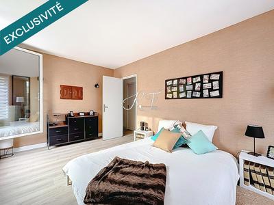 Appartement - 80 m² - 3 pièces