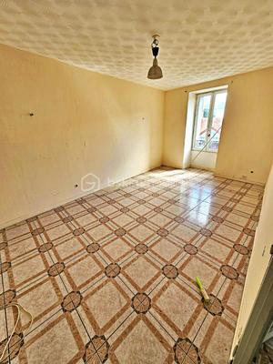 Immeuble - 200 m² - 6 pièces