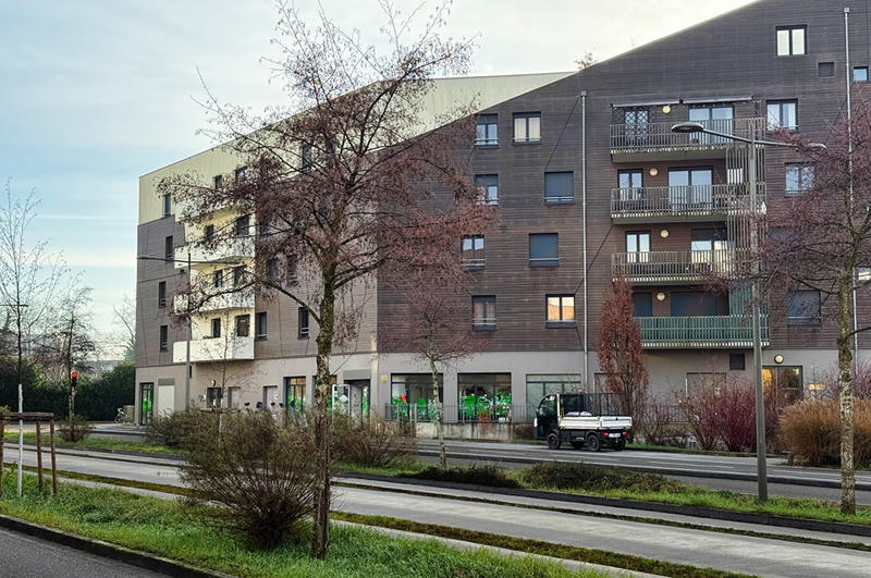 Appartement - 80 m² - 4 pièces