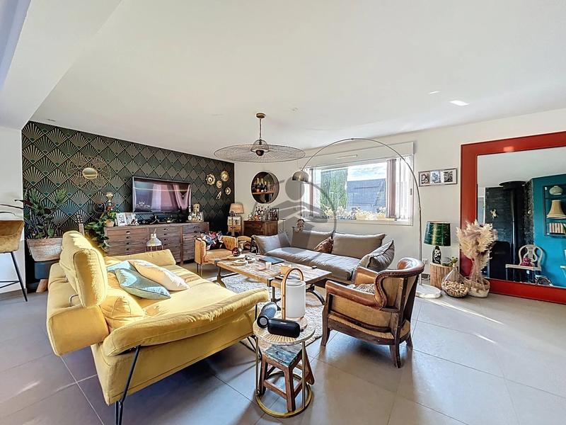 Maison - 150 m² - 5 pièces