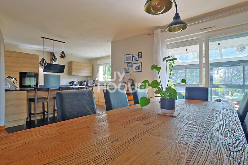 Maison - 164 m² - 7 pièces