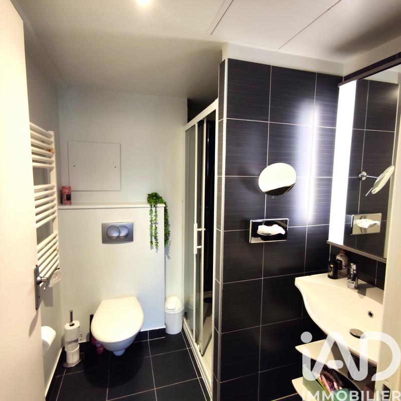 Studio - 25 m² - 1 pièce