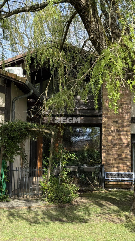 Villa - 183 m² - 6 pièces