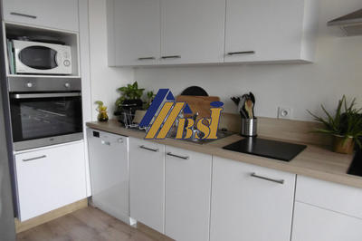 Appartement - 76 m² - 4 pièces