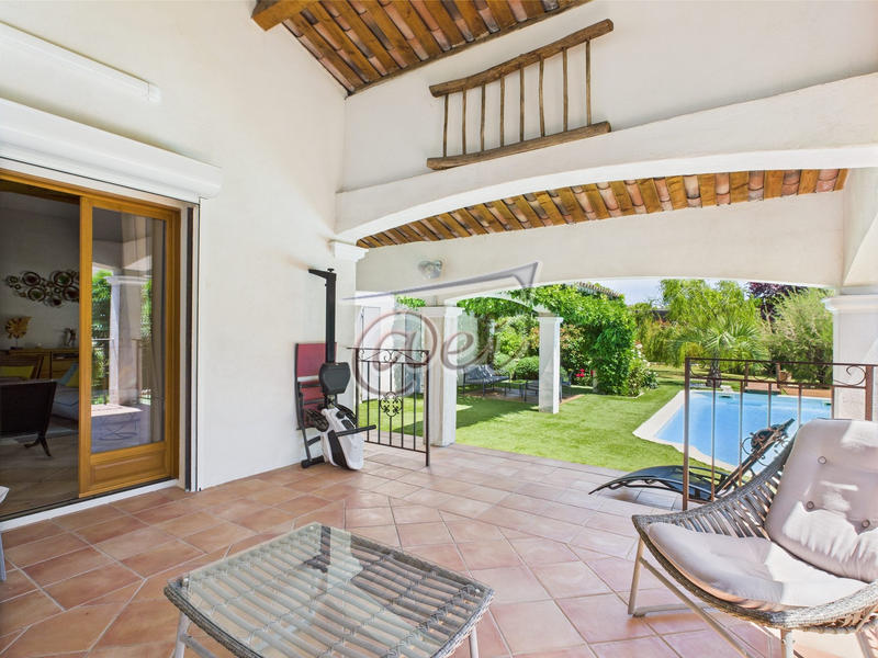 Villa - 150 m² - 6 pièces