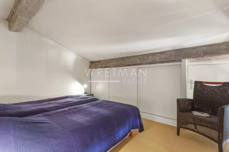 Appartement - 159 m² - 5 pièces