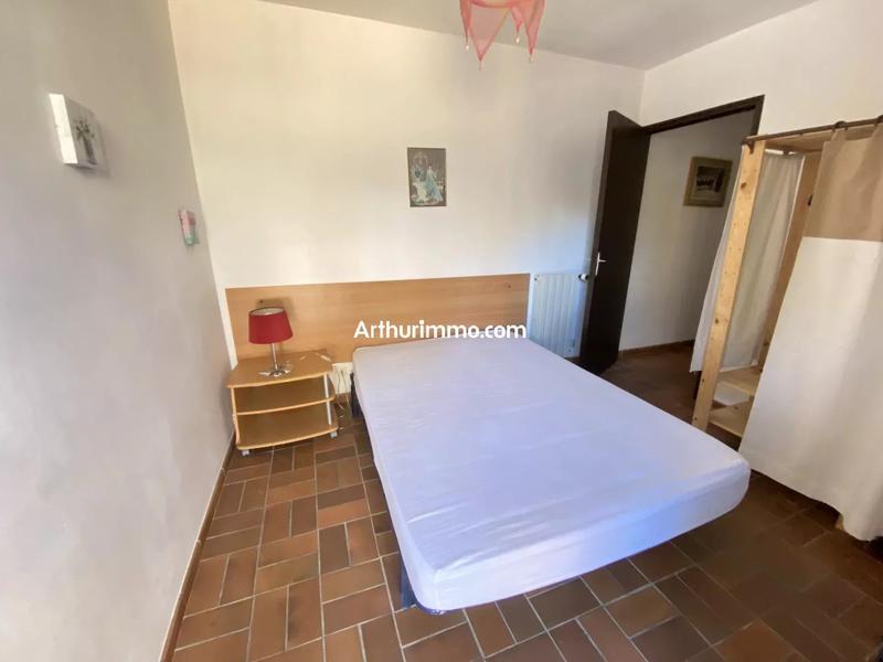 Maison - 290 m² - 12 pièces