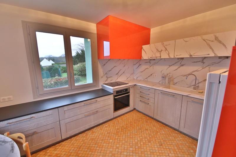 Maison - 211 m² - 10 pièces