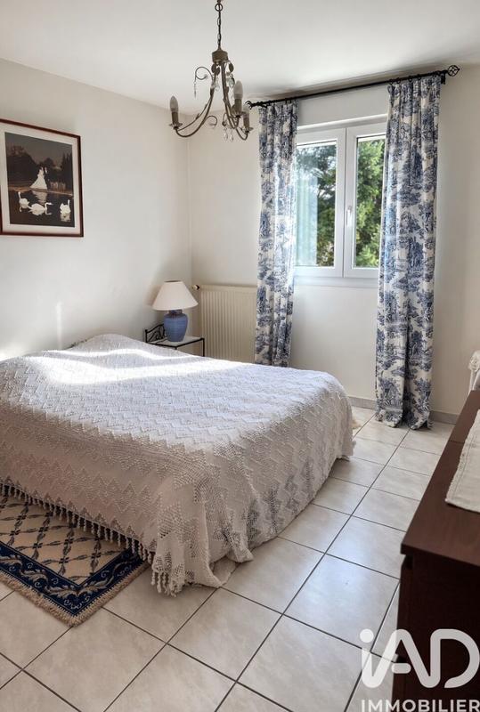 Maison - 177 m² - 8 pièces