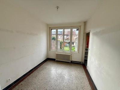 Maison - 73 m² - 5 pièces