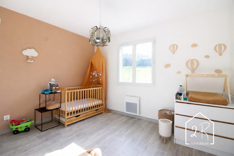 Maison - 90 m² - 4 pièces