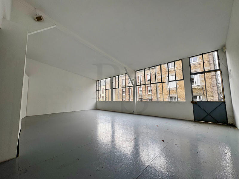 Immeuble - 6 pièces