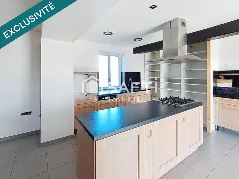 Appartement - 120 m² - 4 pièces