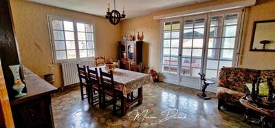 Maison - 172 m² - 6 pièces