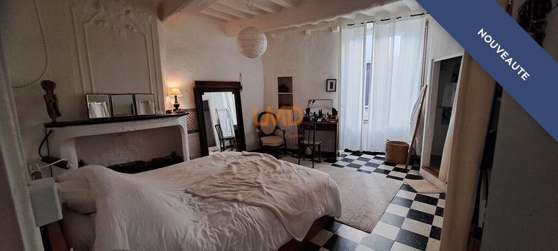 Maison - 195 m² - 8 pièces